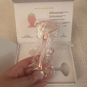 Jade Roller and Gua Sha set Anti Aging Facial Massage Gift set